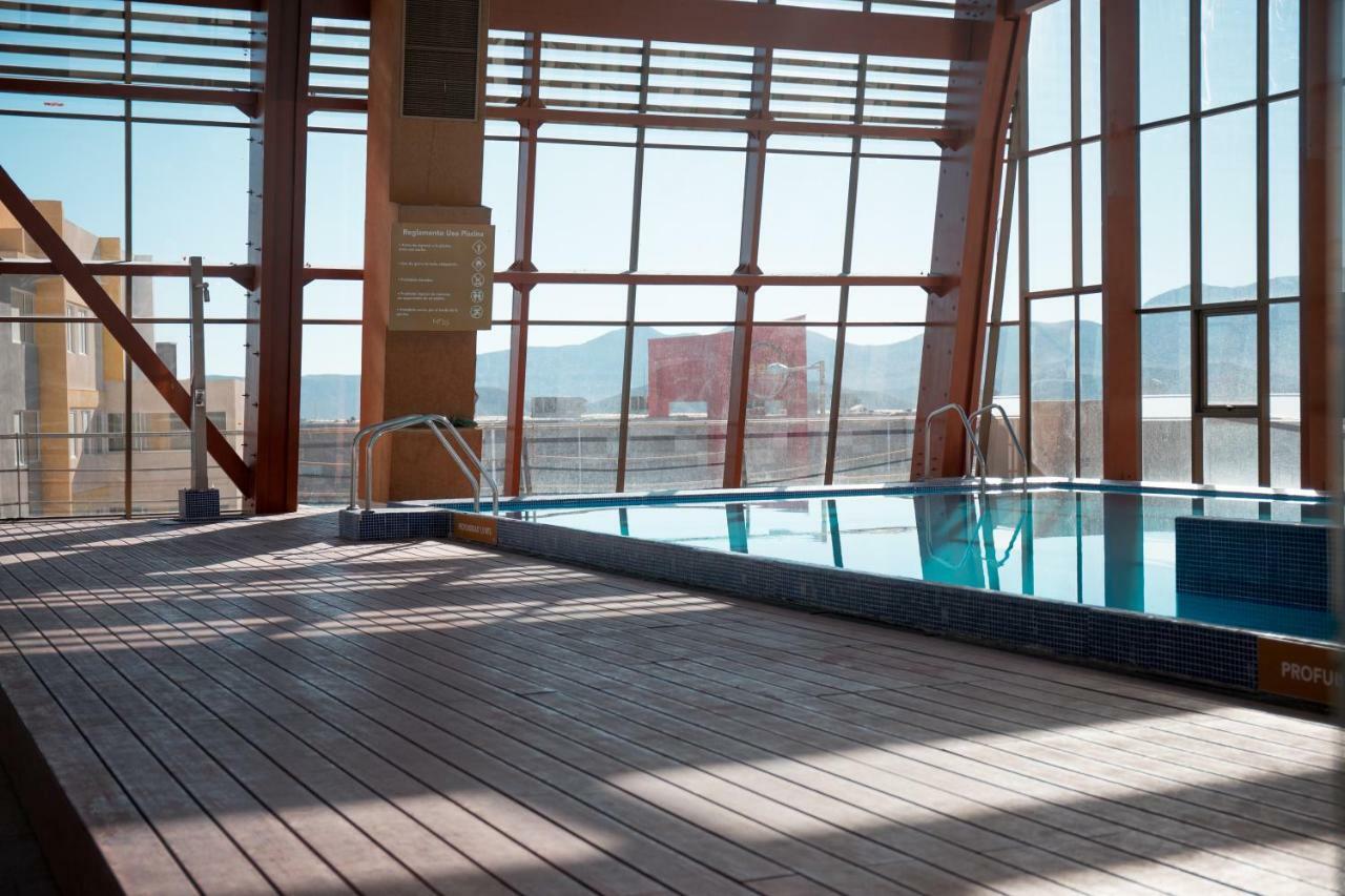 Mds Hotel Calama Bagian luar foto The swimming pool