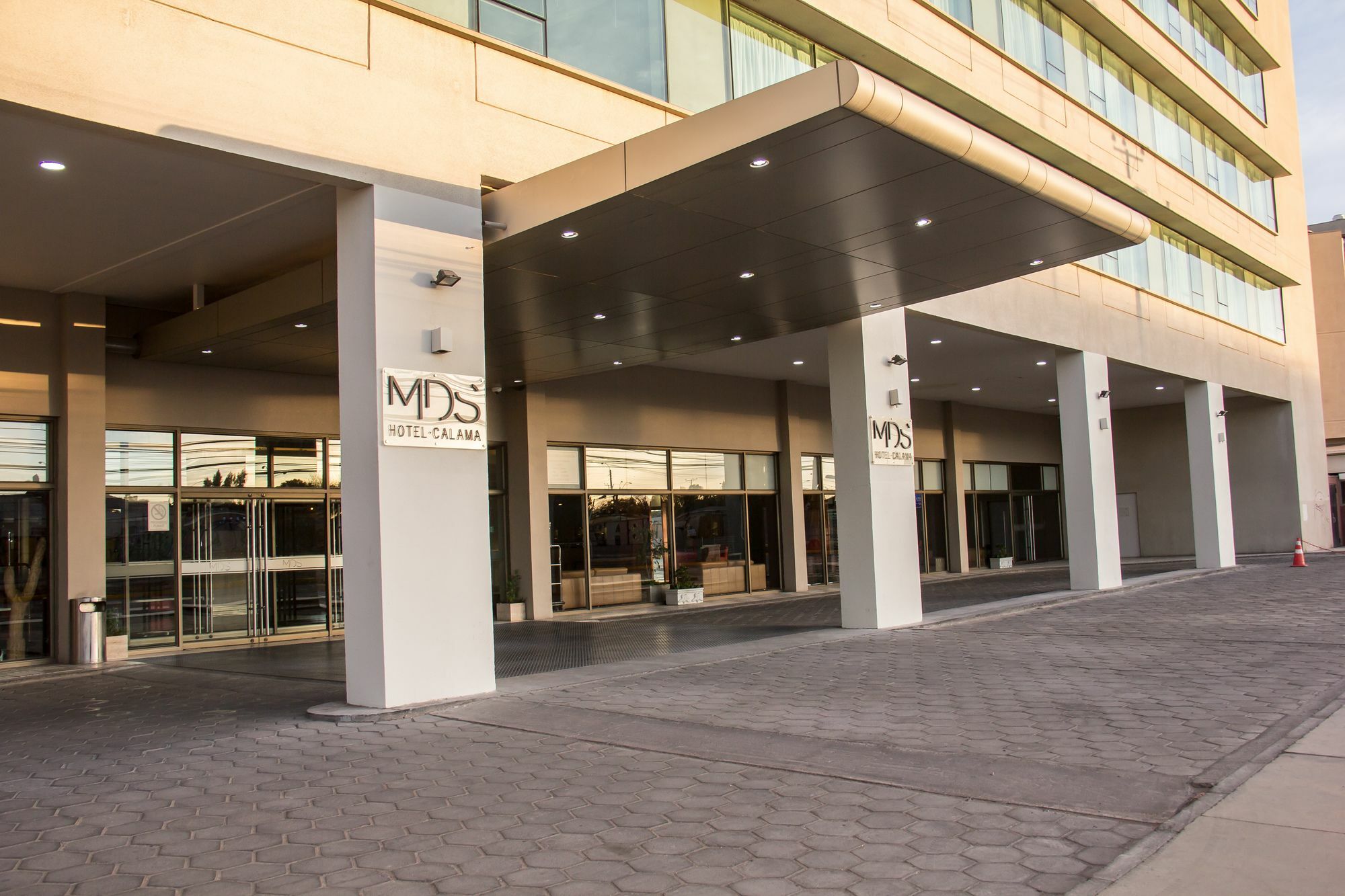 Mds Hotel Calama Bagian luar foto MDS